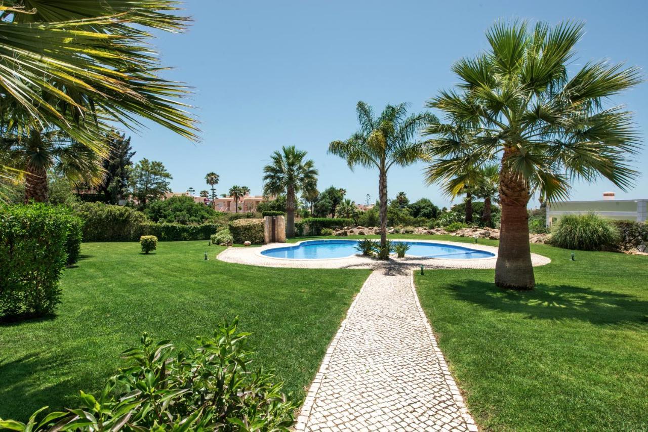 Gorgeous Two Bedroom Apartment In Carvoeiro 카르보에이루 외부 사진